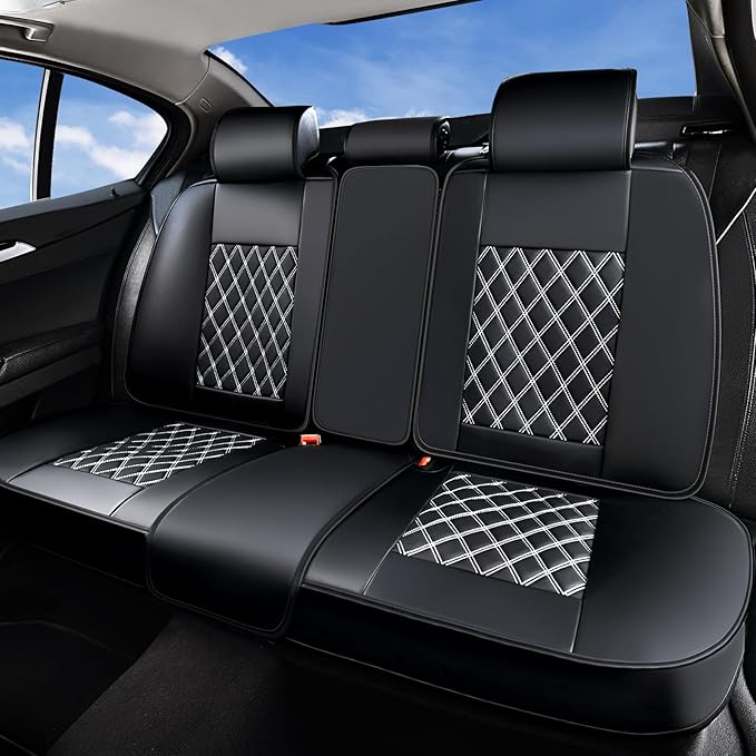Universal Seat Covers — Black / White