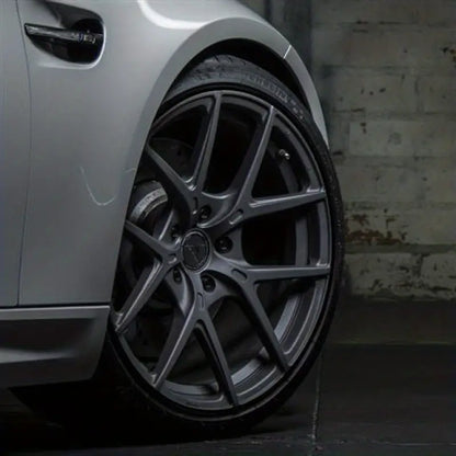 Wheel Rim Protector - Durable Abs Rubber, Anti-Scratch & Collision Protection Black 1712250249220-b6e6b488edac4de6a5b918cfc790d655-goods