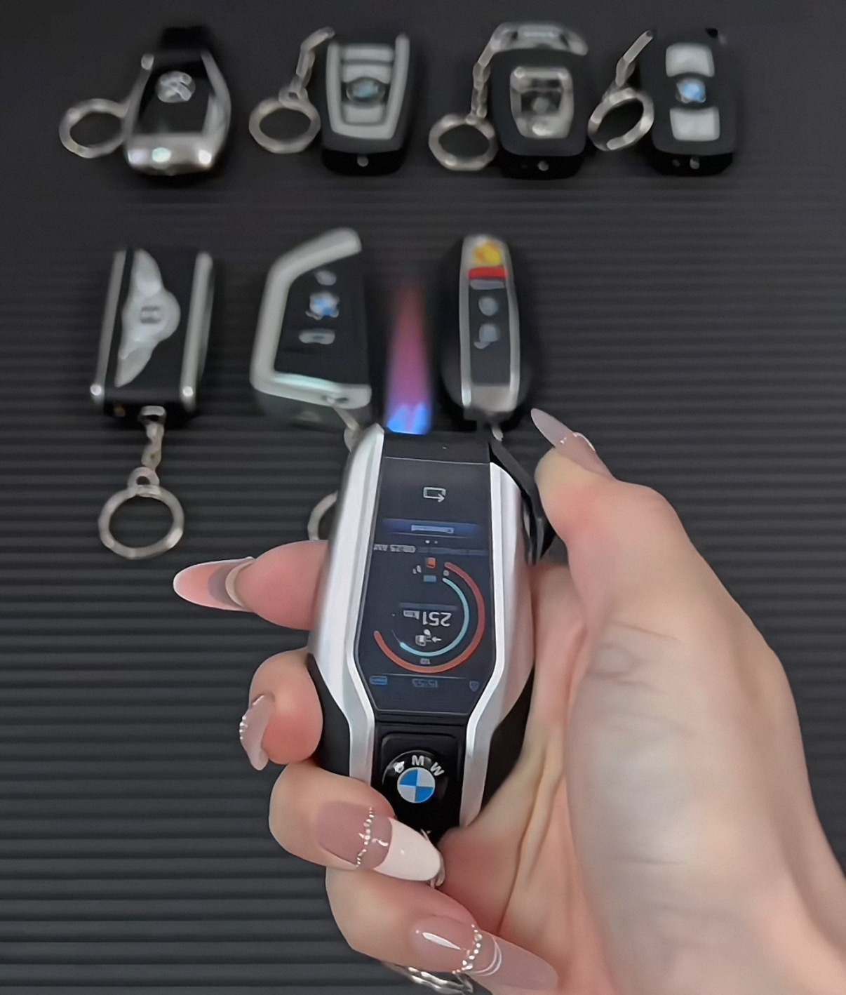 Keychain Style Lighter Elegant Car Keychain with Refillable Flame 5117687237