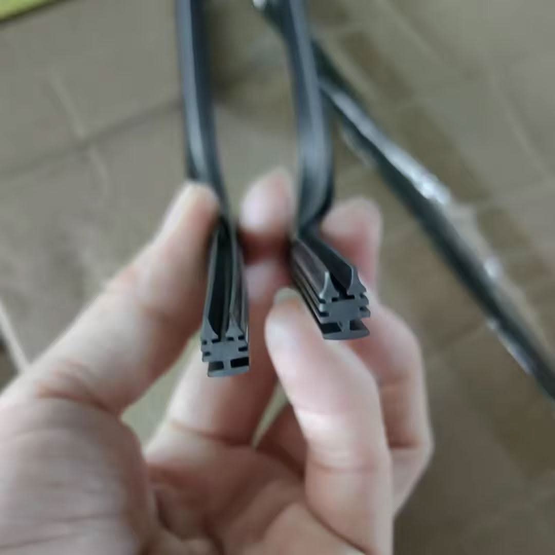 double rubber strip wiper double-rubber-strip-wiper-auto-parts-3