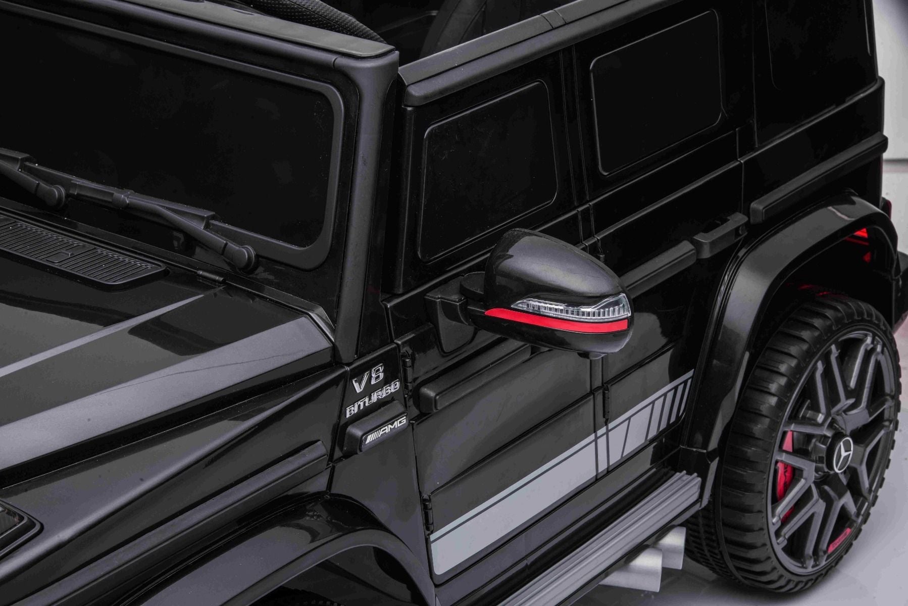 Electric ride-on car Mercedes G with high doors