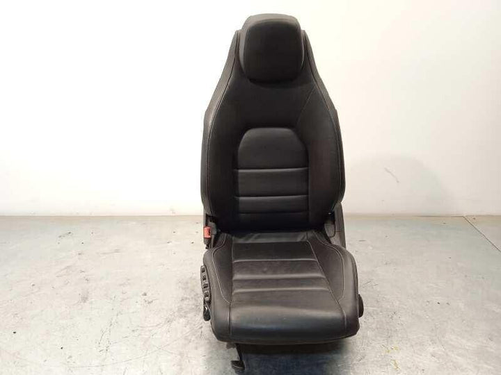 Front left seat - Auto Parts England 𝐂𝐚𝐫𝟒𝐏𝐚𝐫𝐭𝐬 www.cars4part.com United Kingdom Front left seat 480.00