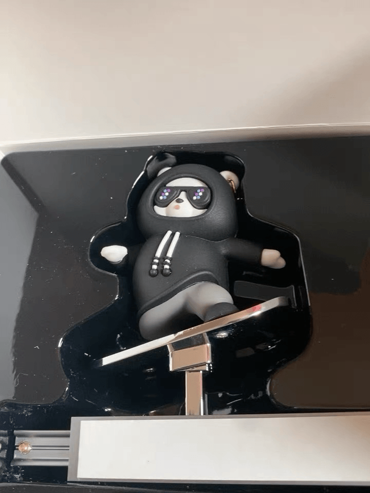 Moving Bear Dashboard Decoration Car Cartoon moving-bear-dashboard-decoration-car-cartoon-auto-parts-8