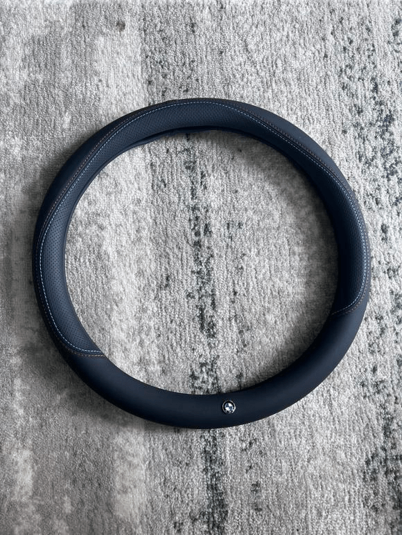 Universal Microfiber Leather Covers Breathable Anti-Slip Odorless Steering Wheel cover universal-microfiber-leather-covers-breathable-anti-slip-odorless-steering-wheel-cover-auto-parts-17