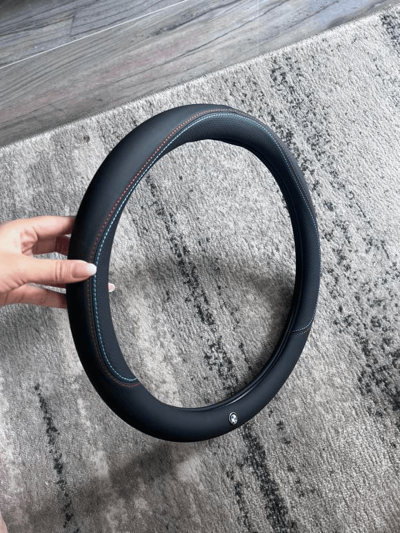 Universal Microfiber Leather Covers Breathable Anti-Slip Odorless Steering Wheel cover universal-microfiber-leather-covers-breathable-anti-slip-odorless-steering-wheel-cover-auto-parts-20